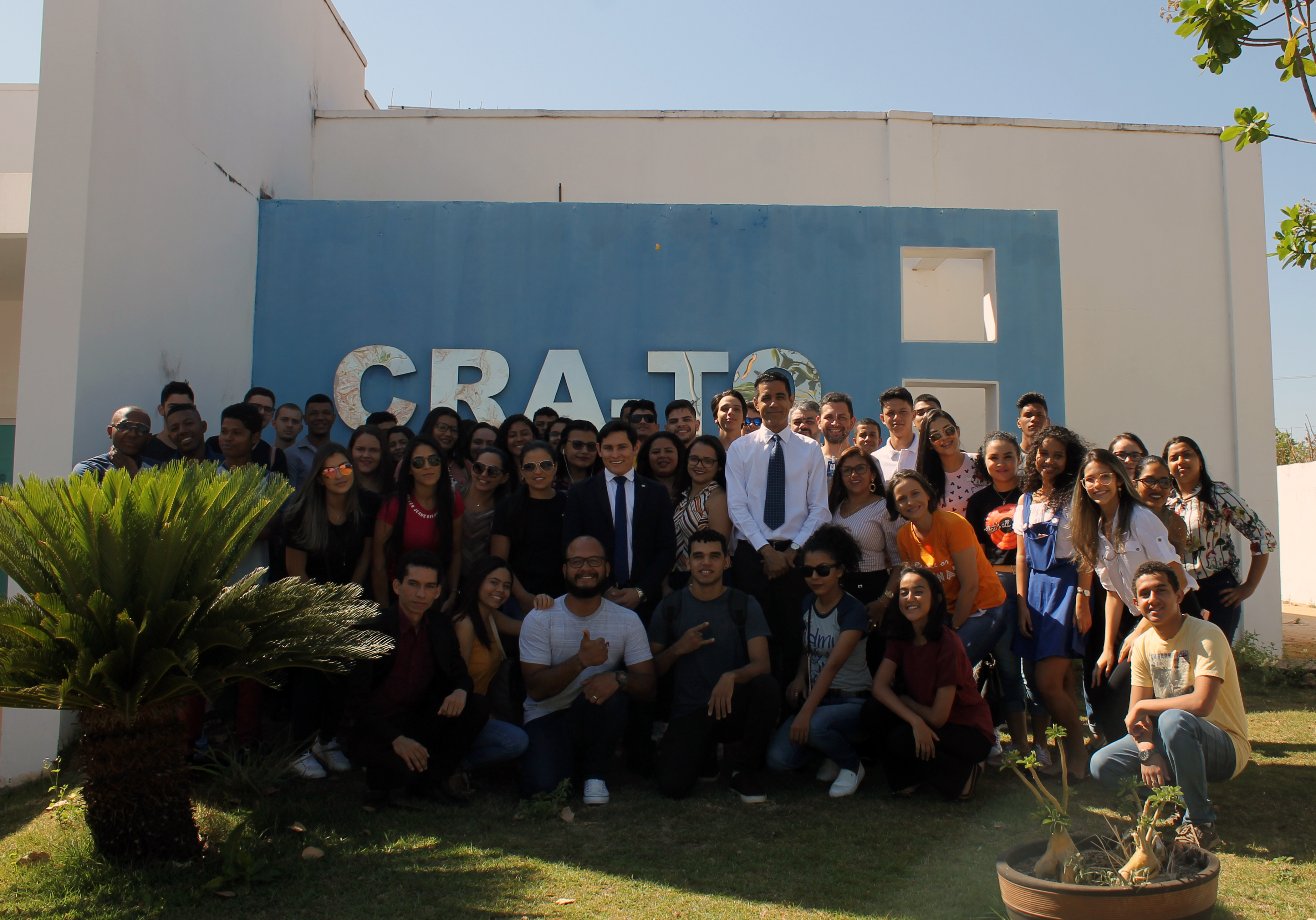 Read more about the article Estudantes de Administração da FAG e Fasec participam de visita técnica no CRA-TO